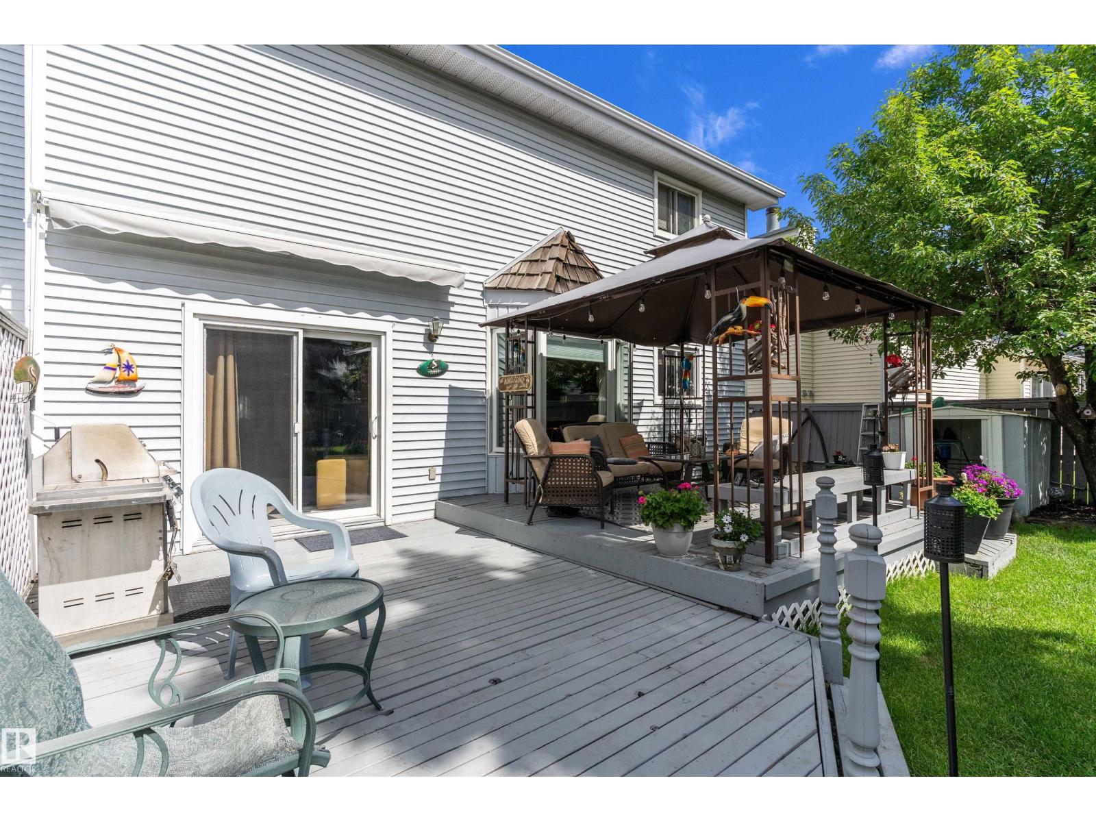 1048 105 ST NW - 42