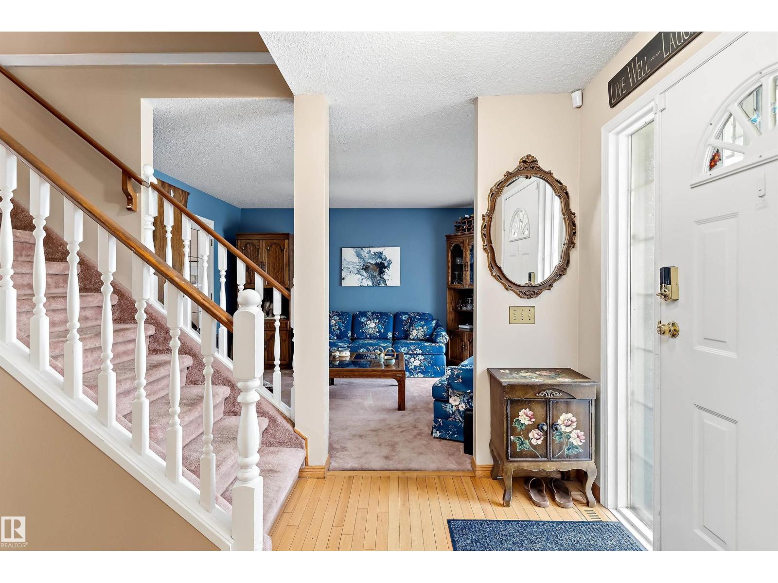 1048 105 ST NW - 5