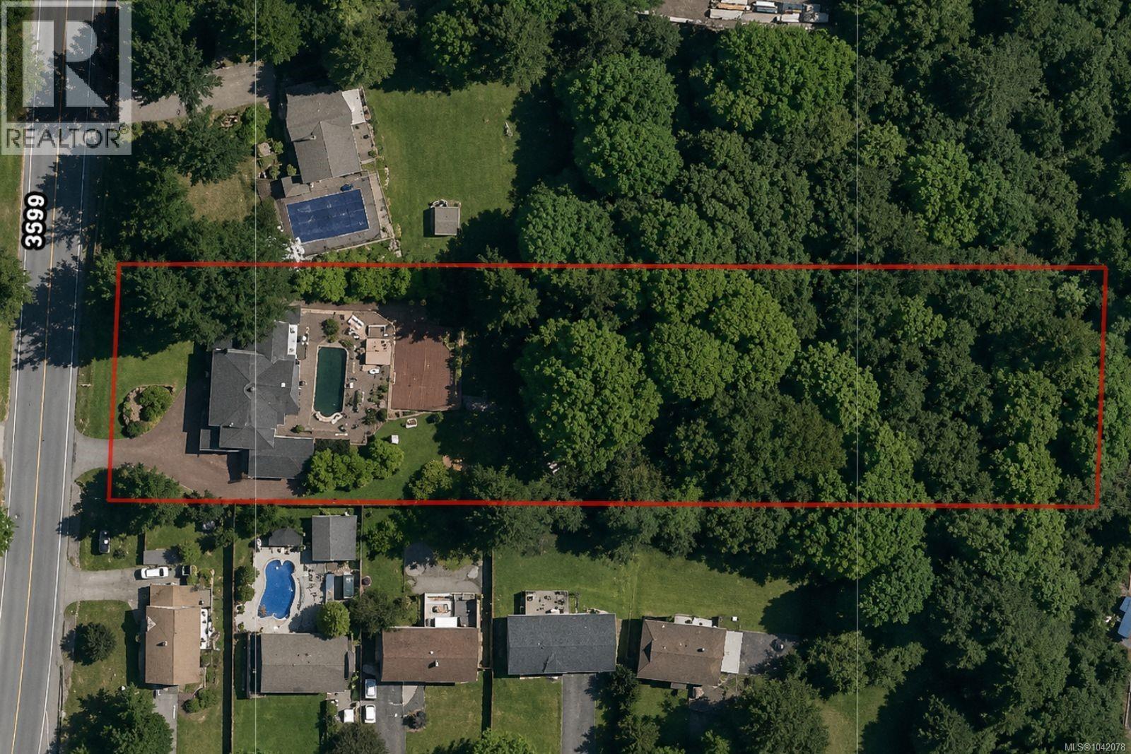 3575 Uplands Dr - 2