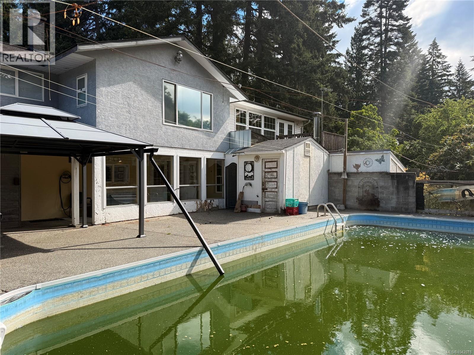 3575 Uplands Dr - Image 11