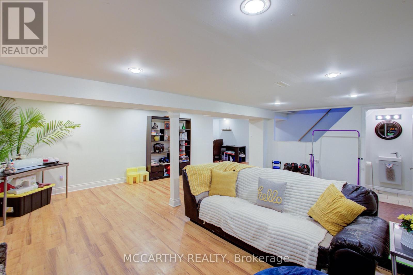124 MURIEL STREET - 23