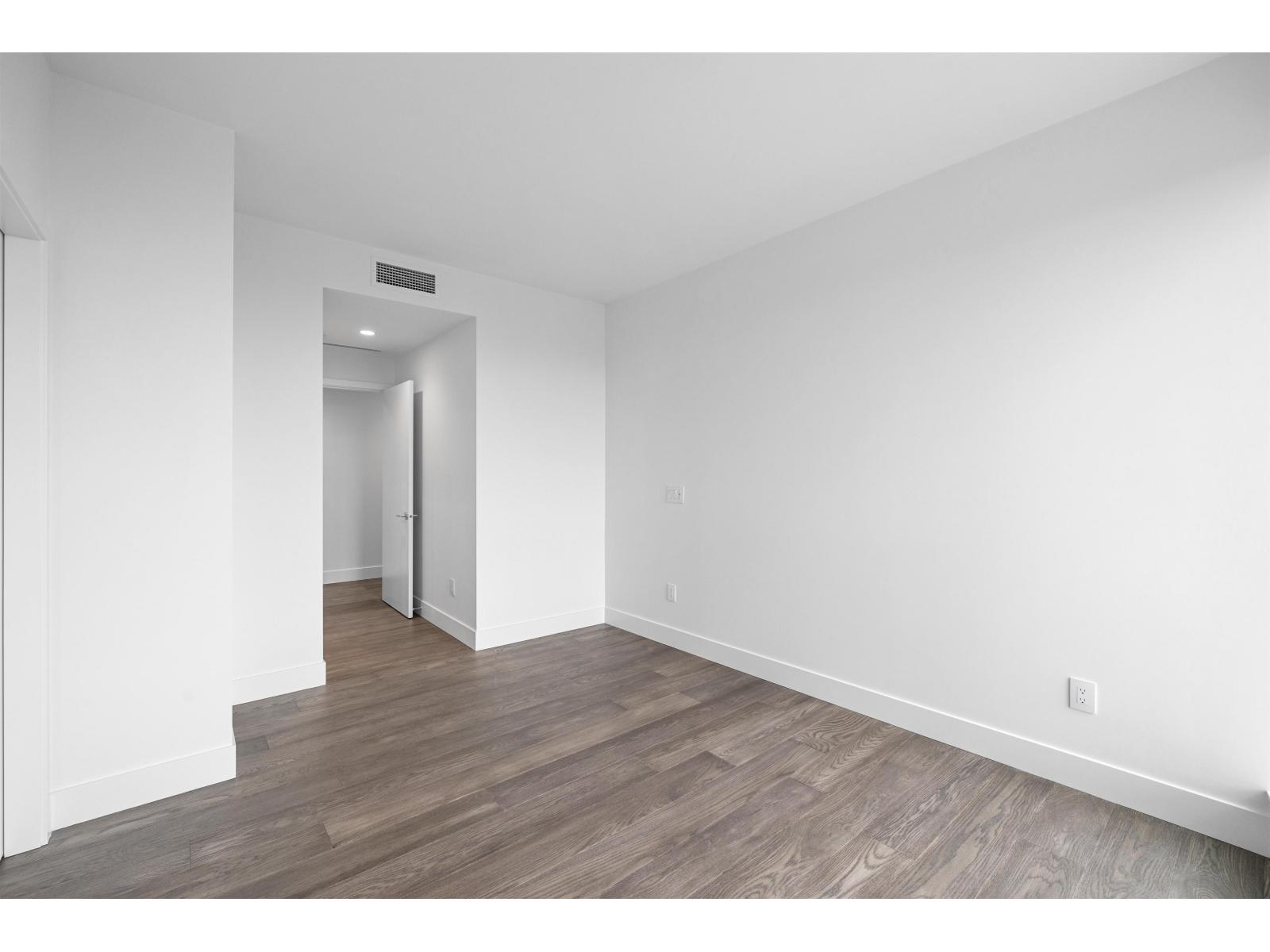 1005 1475 FOSTER STREET, White Rock