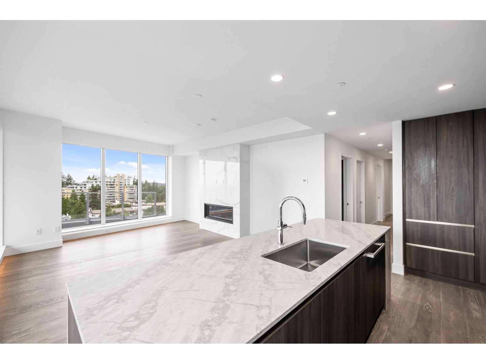 1005 1475 FOSTER STREET, White Rock