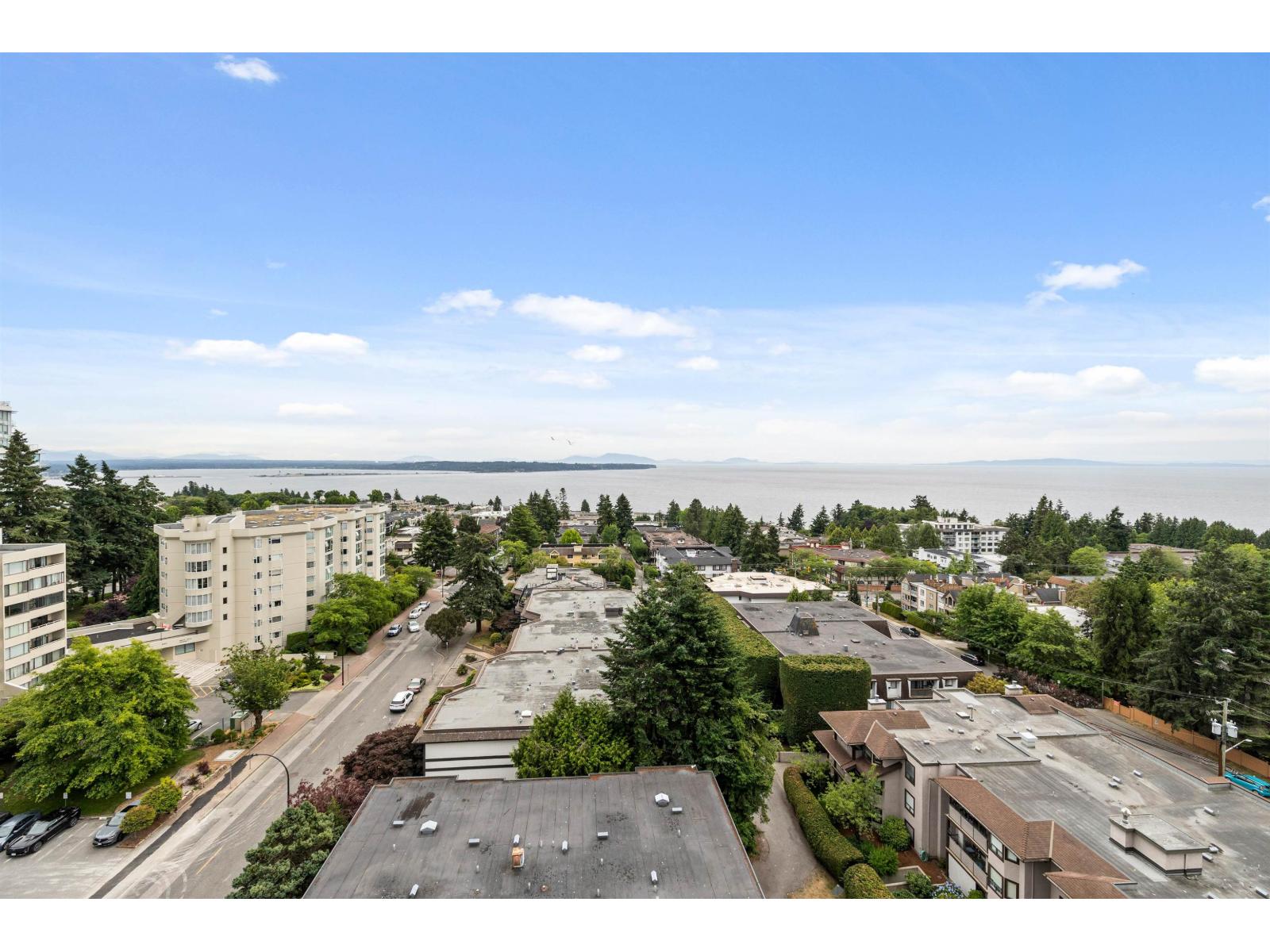 1005 1475 FOSTER STREET, White Rock