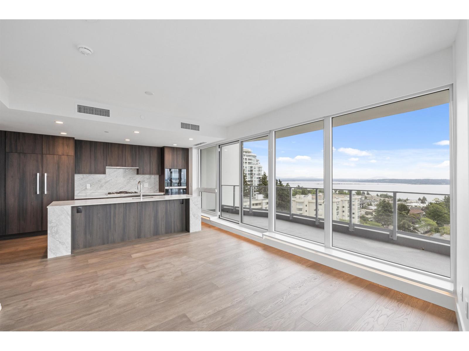 1005 1475 FOSTER STREET, White Rock