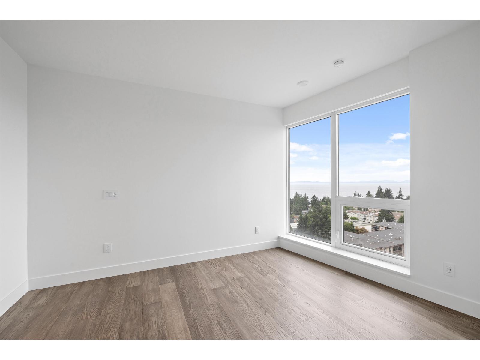 1005 1475 FOSTER STREET, White Rock