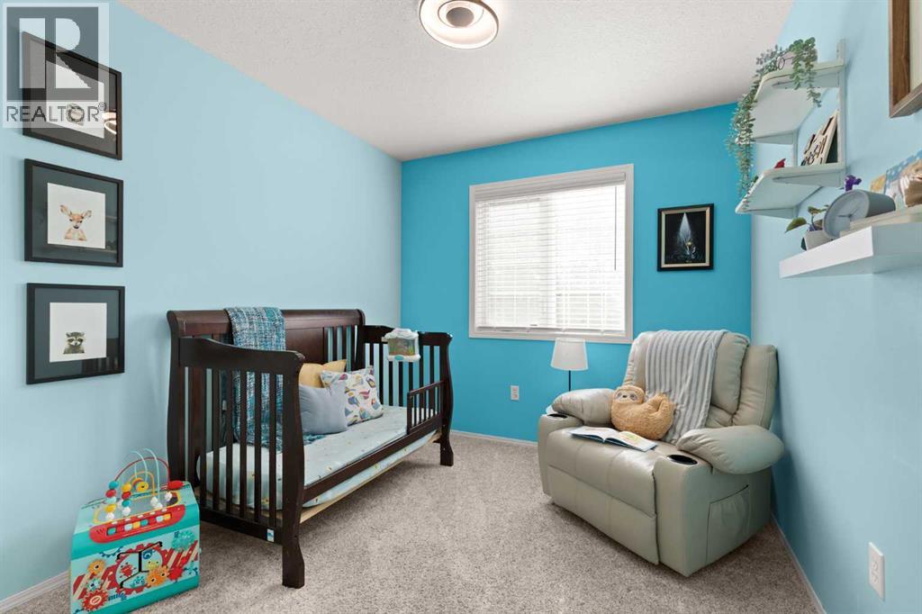 2395 Hawthorne Avenue NE — photo 22