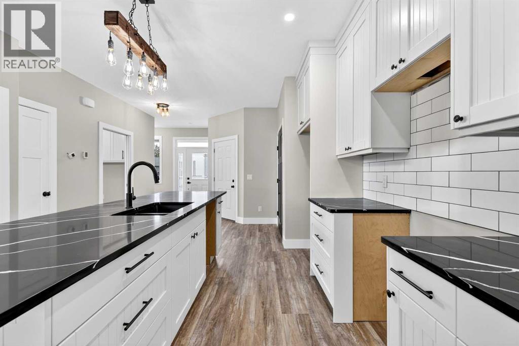 #2 610 4 Avenue SW - 11