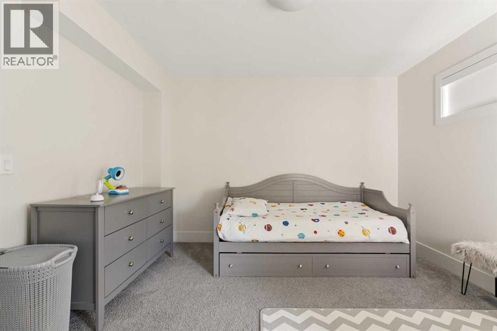 2851 12 Avenue SW - 15