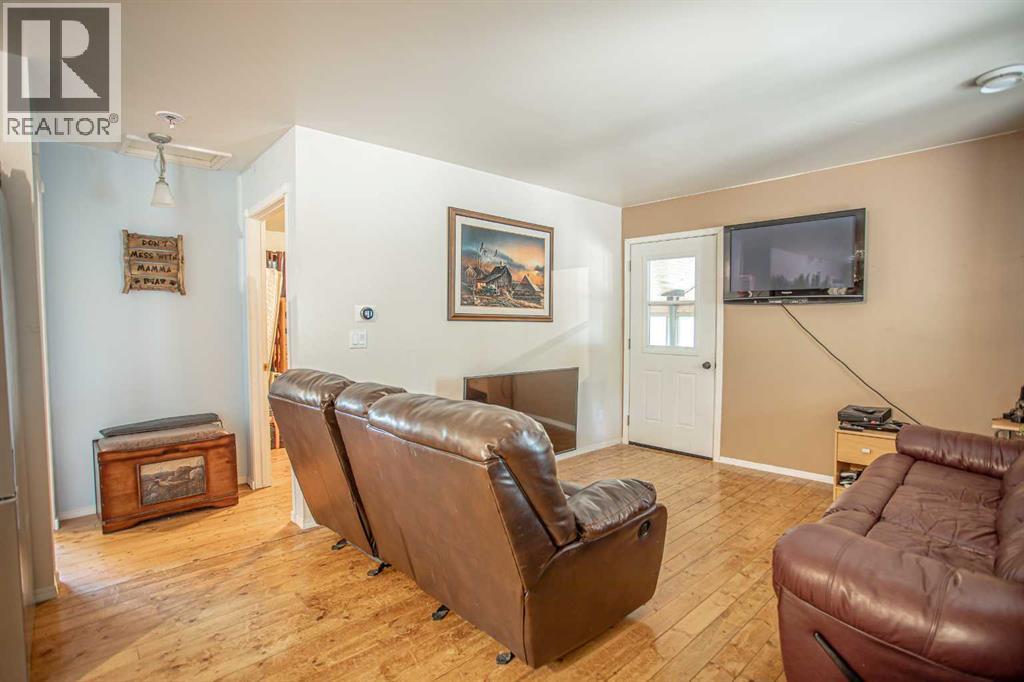 40 & 41 Tugate Drive - 16