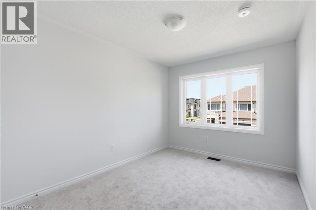 33 ADMIRAL Road - 35