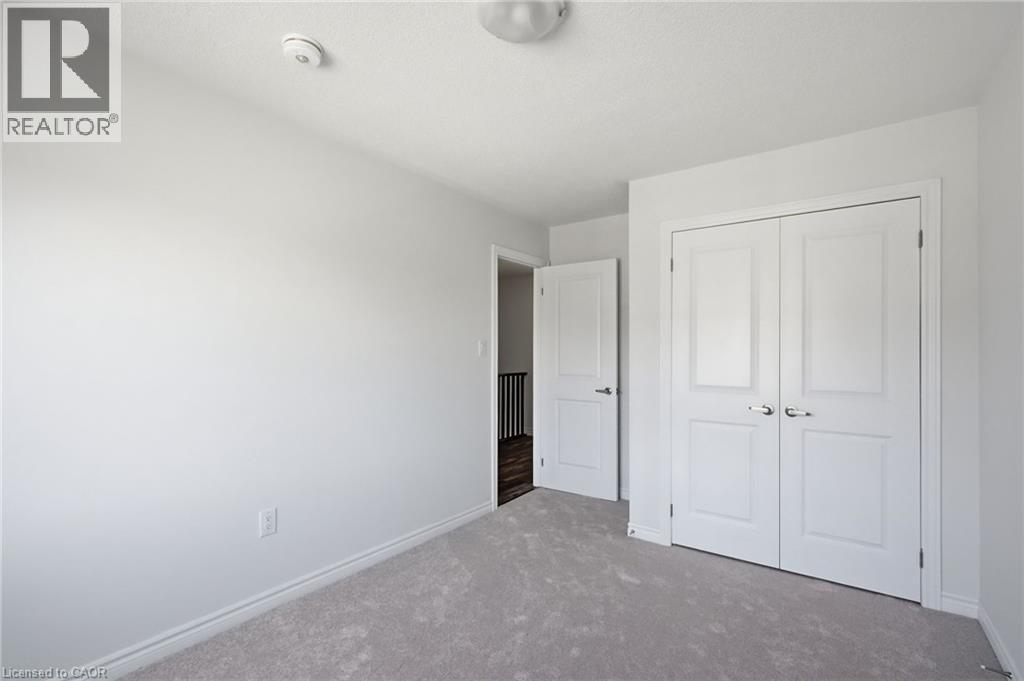 33 ADMIRAL Road - 37