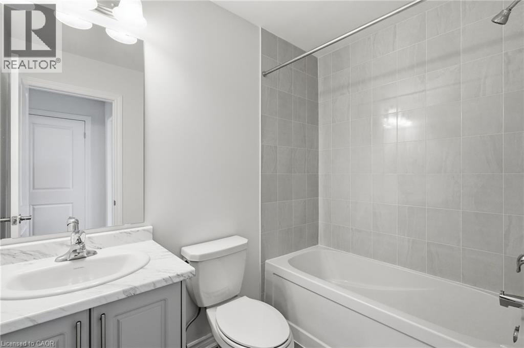 33 ADMIRAL Road - 38