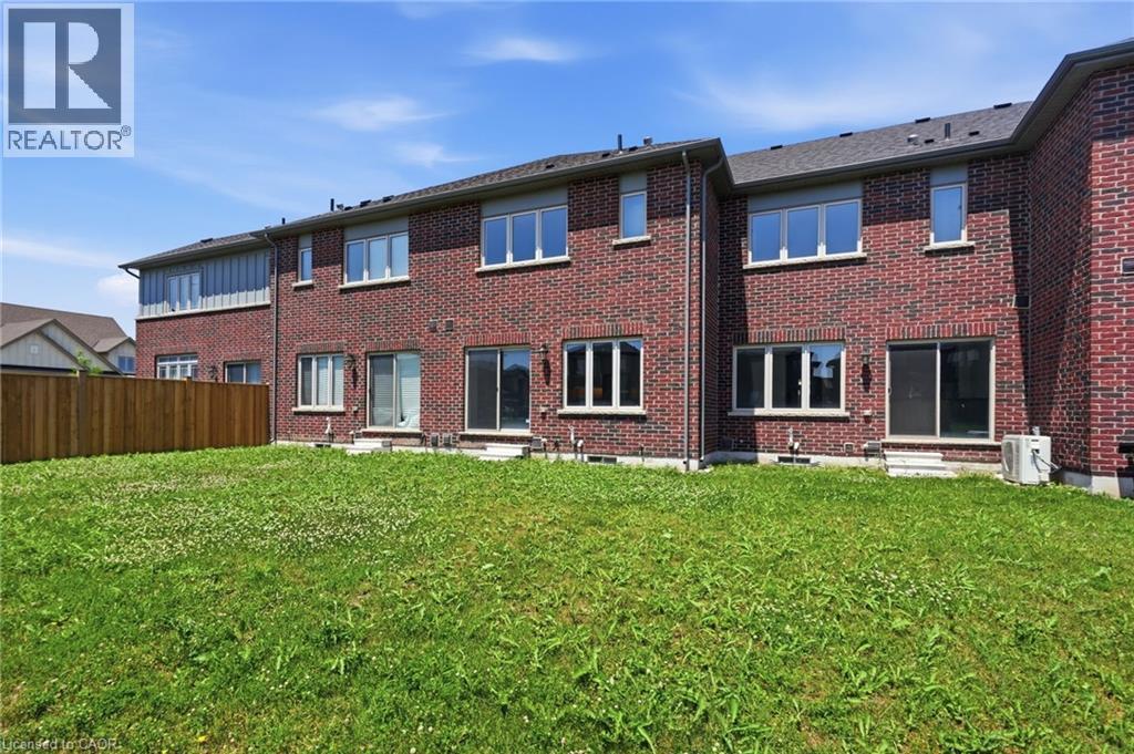 33 ADMIRAL Road - 42