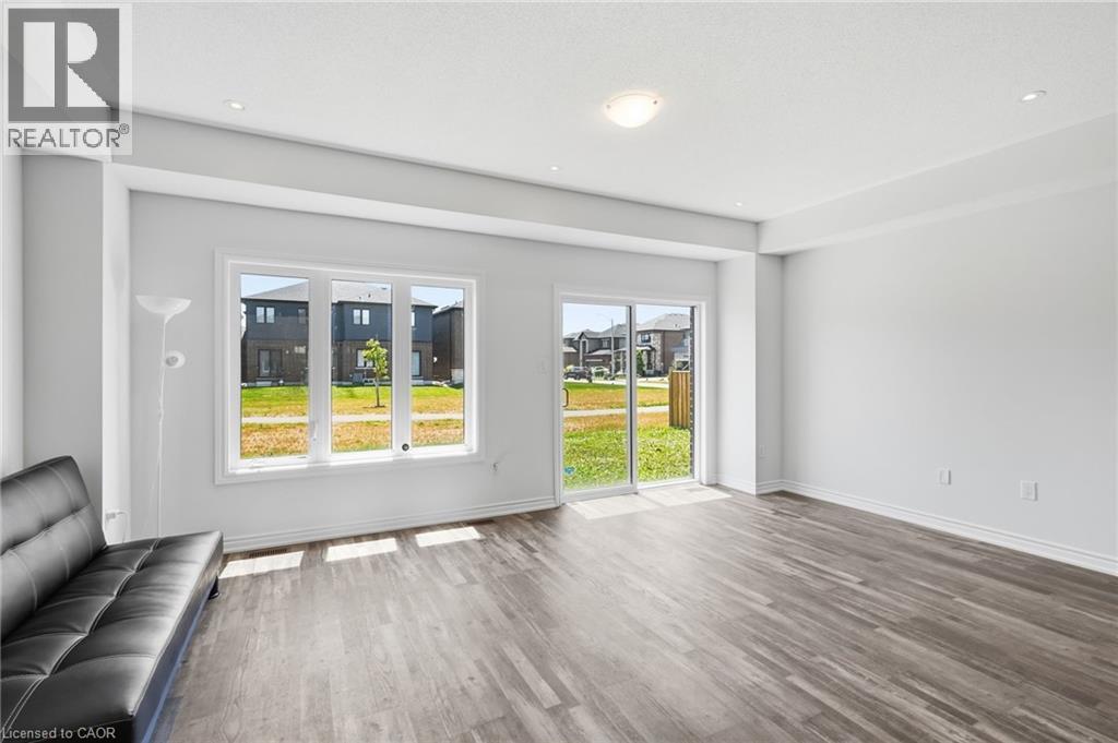 33 ADMIRAL Road - 7