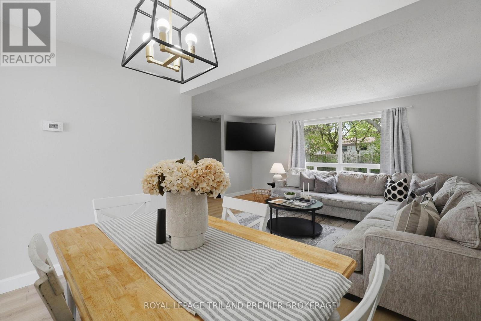 #4 135 BELMONT DRIVE - 10