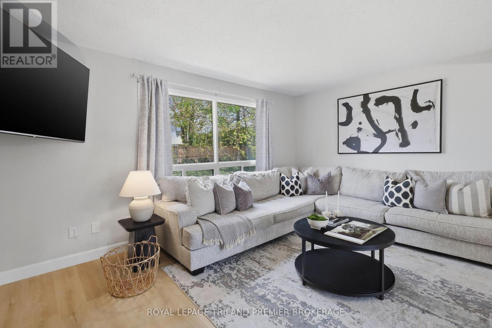 #4 135 BELMONT DRIVE - 14
