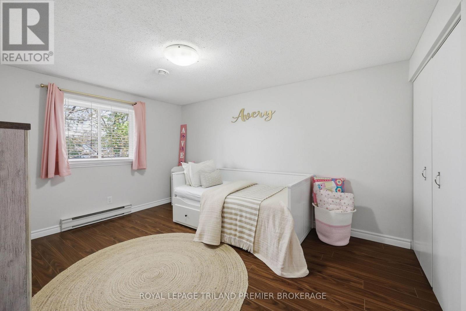 #4 135 BELMONT DRIVE - 21