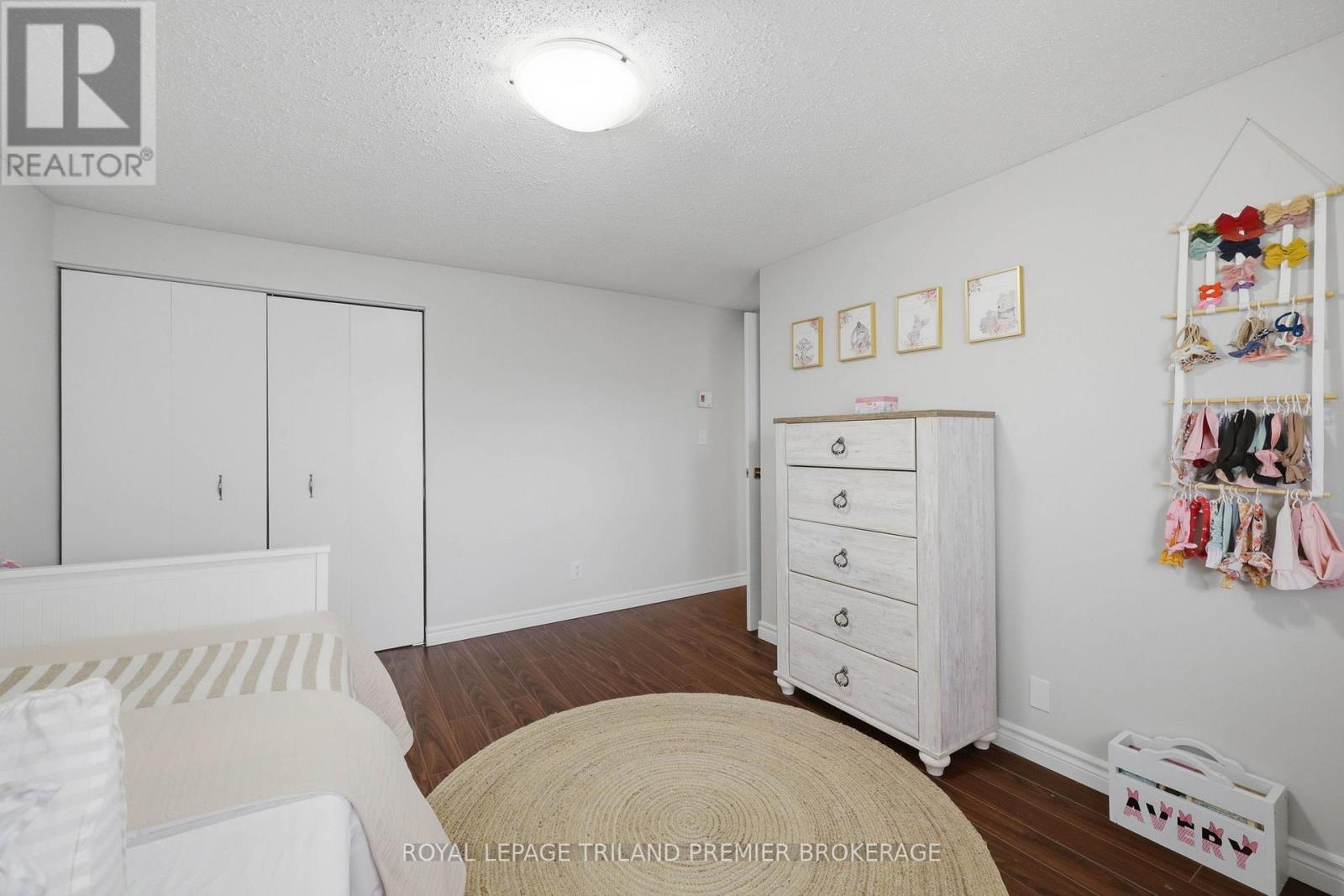 #4 135 BELMONT DRIVE - 22
