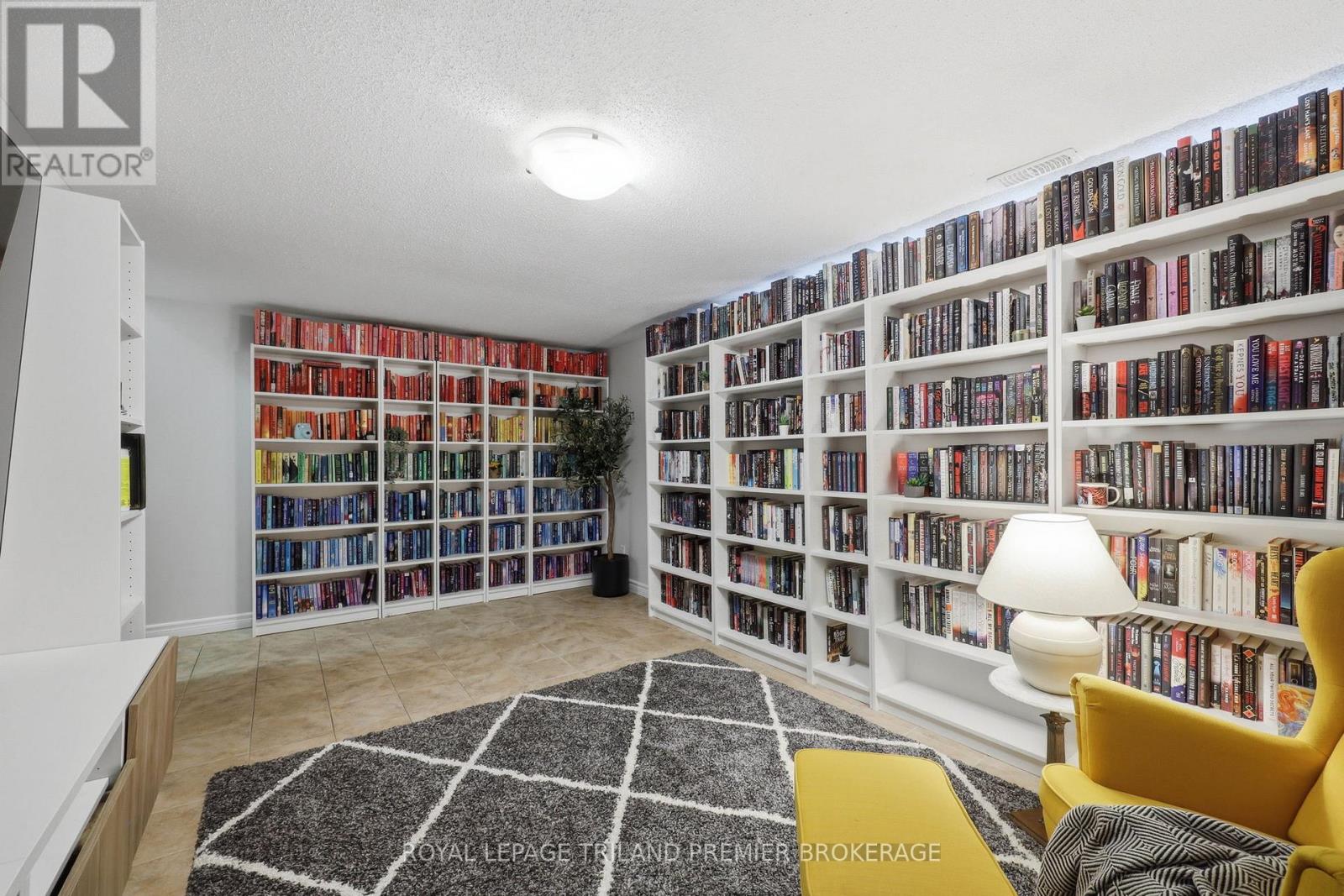 #4 135 BELMONT DRIVE - 29