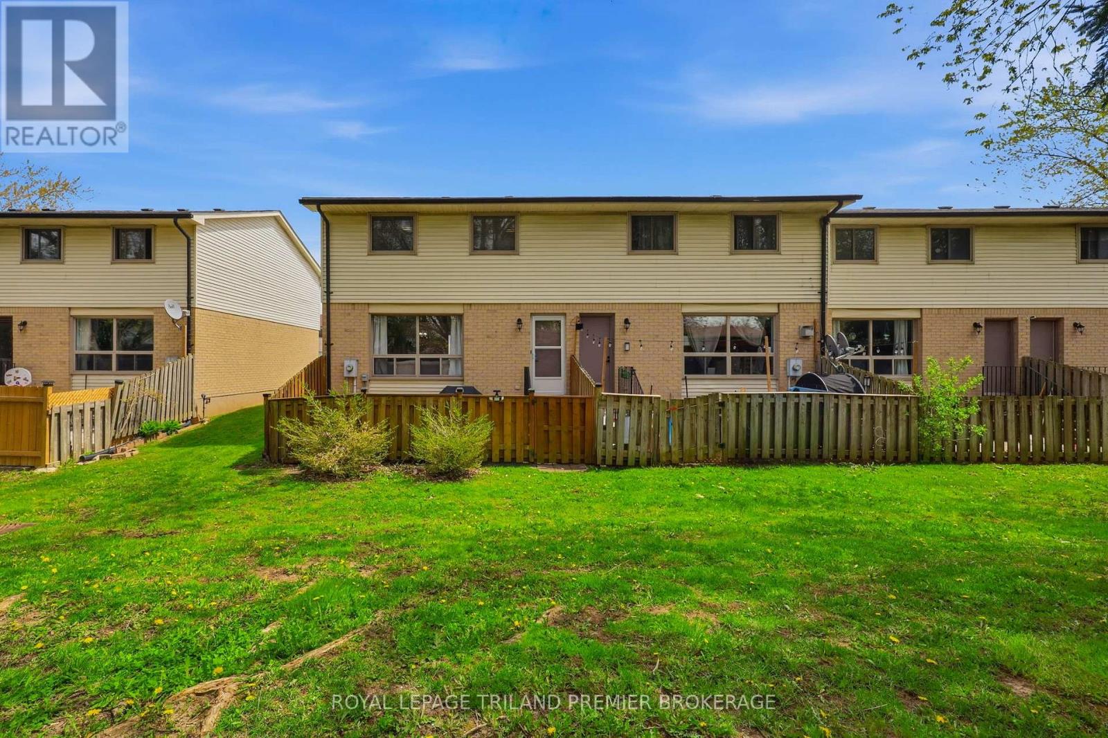 #4 135 BELMONT DRIVE - 31