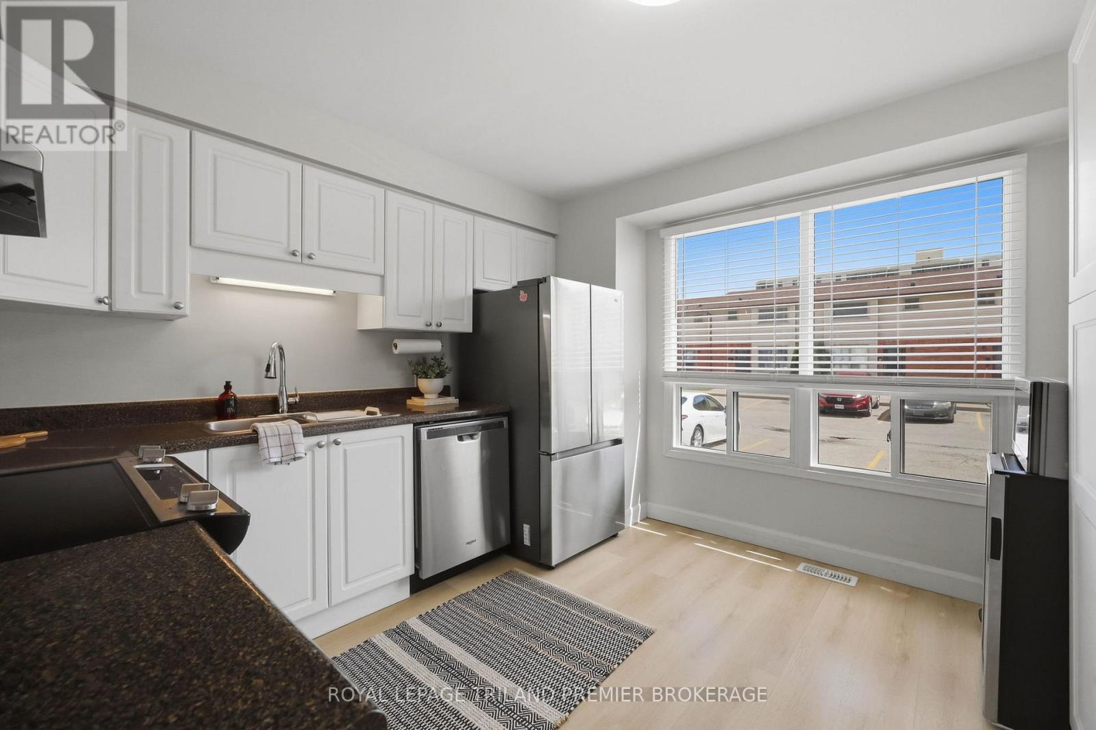 #4 135 BELMONT DRIVE - 4