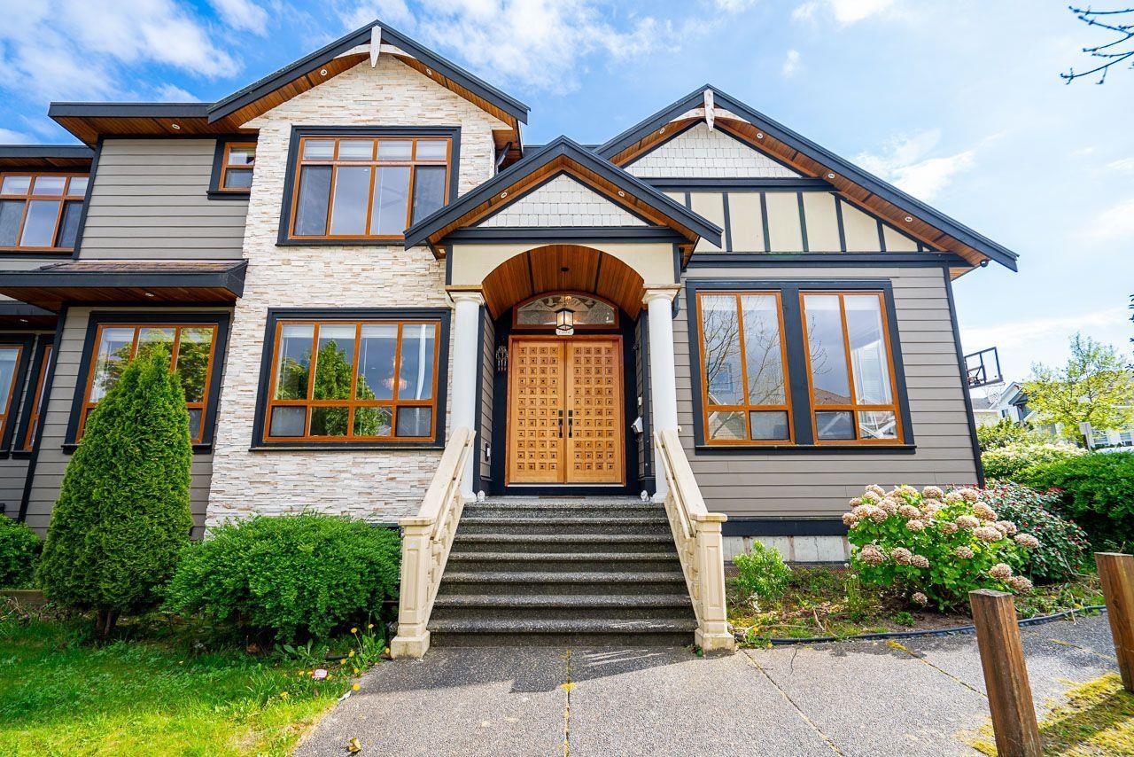 7 Bed, 6 Bath House for Sale in Surrey – 7532 144A STREET, Surrey – MLS# R3141332 - Image 2