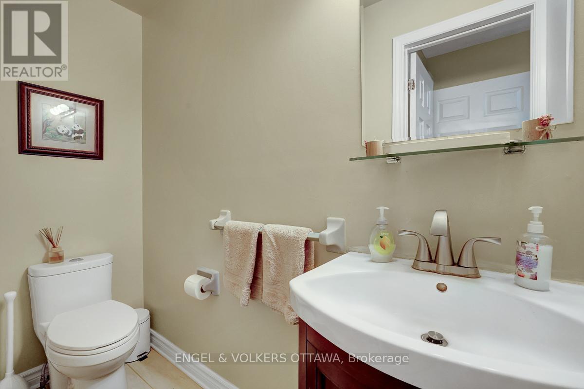 132 GREY STONE DRIVE - 20