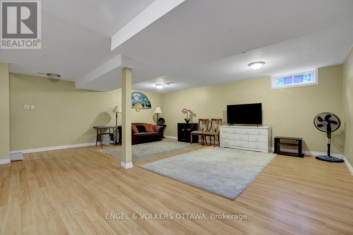 132 GREY STONE DRIVE - 33