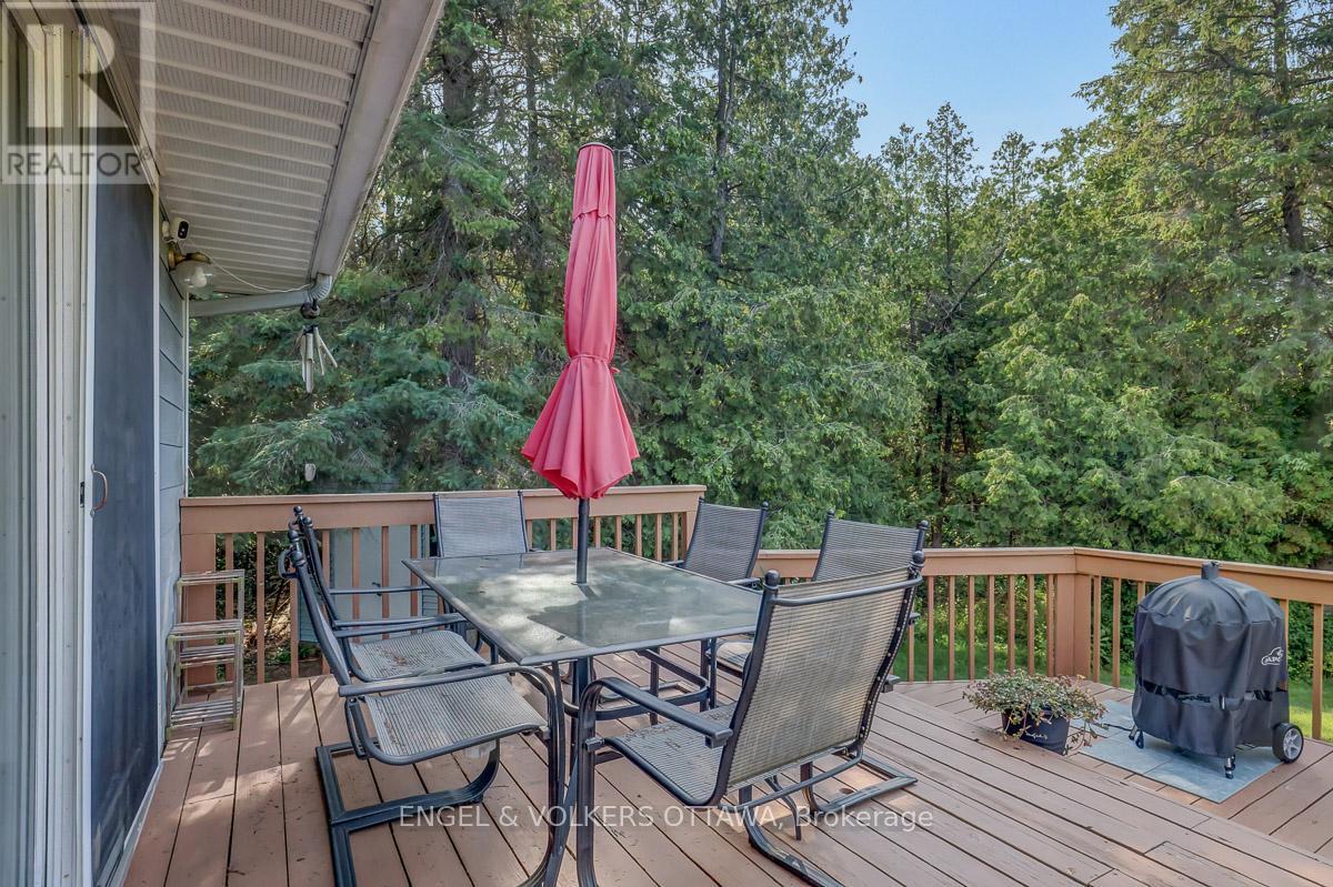 132 GREY STONE DRIVE - 35