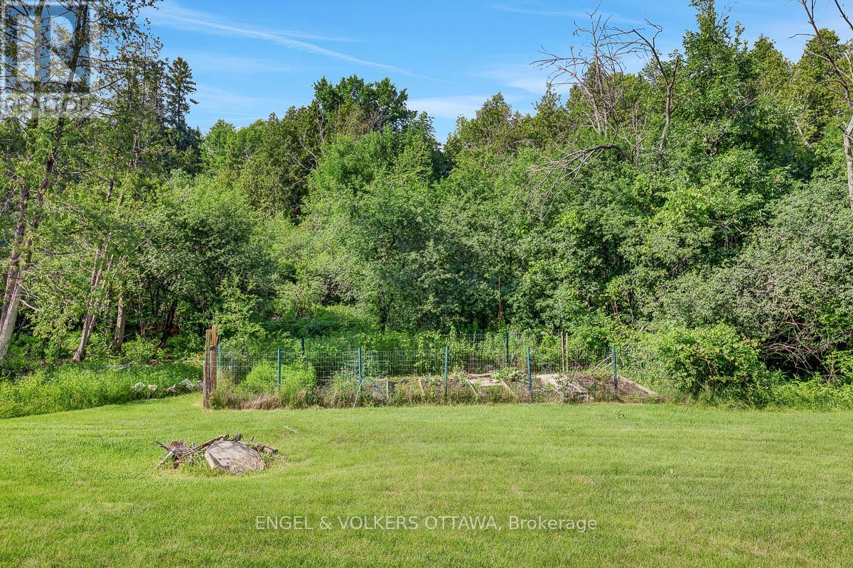 132 GREY STONE DRIVE - 36