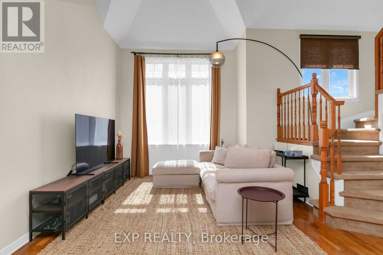 555 REARDON PRIVATE - 13