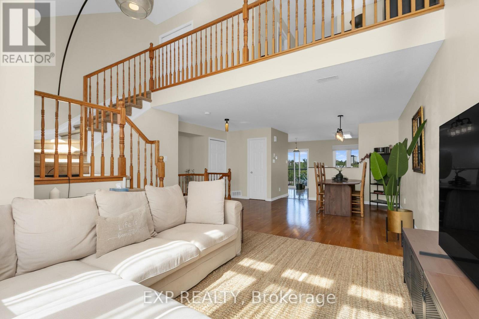 555 REARDON PRIVATE - 16