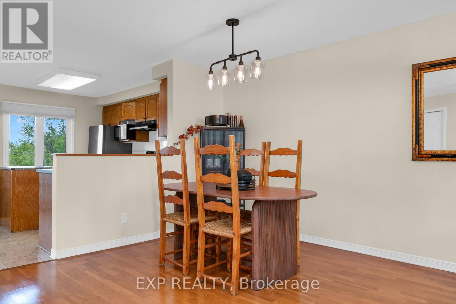 555 REARDON PRIVATE - 18