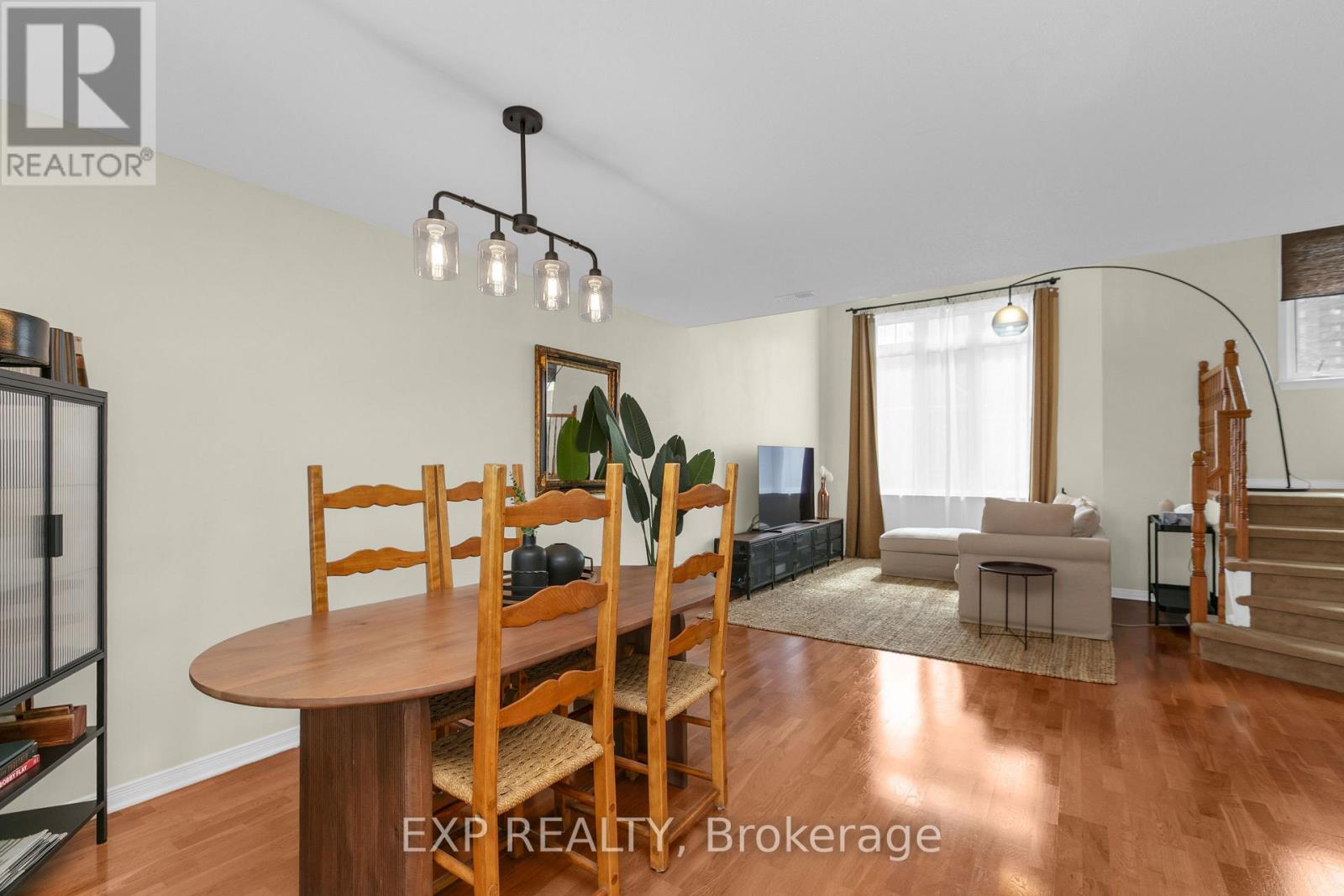 555 REARDON PRIVATE - 19