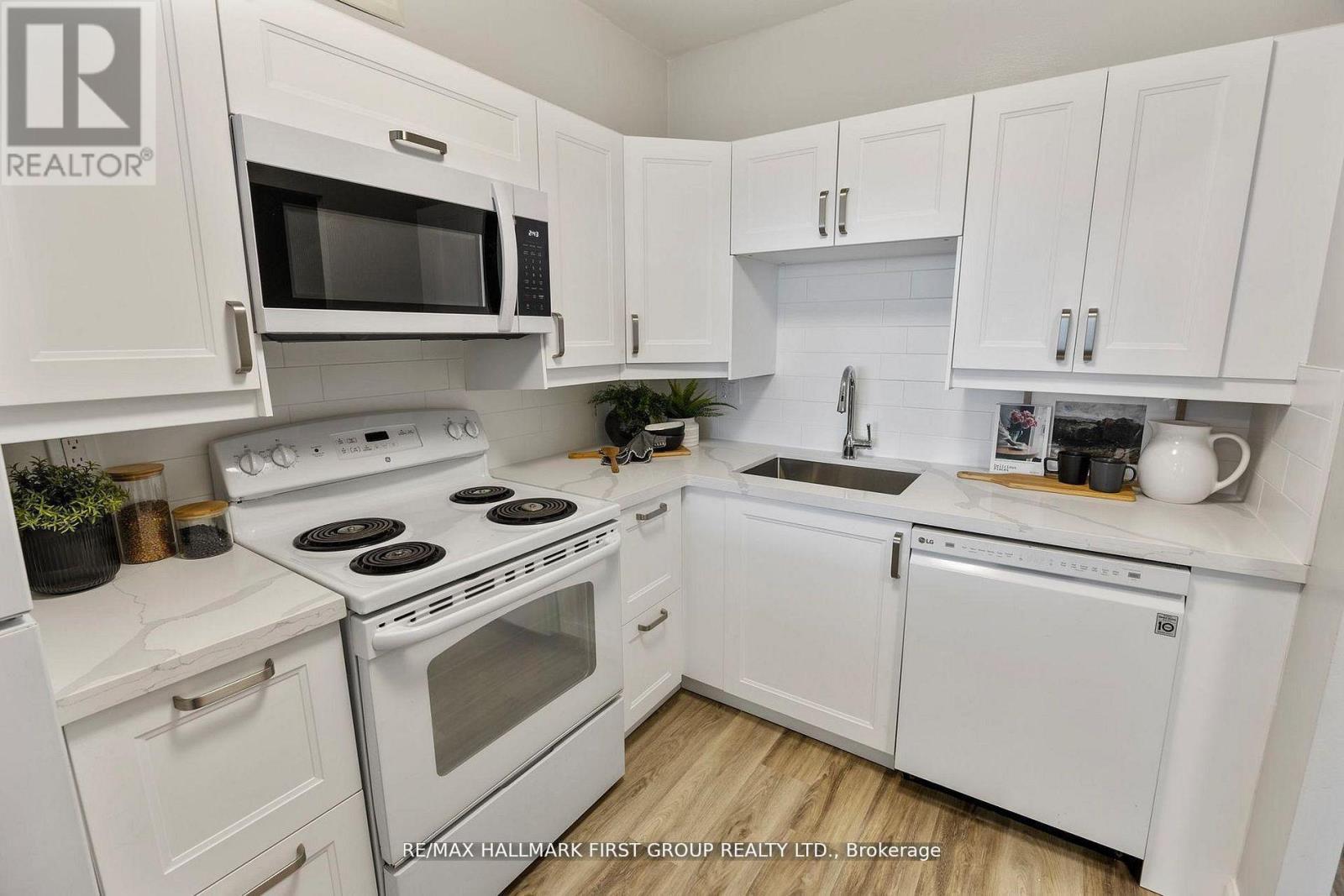 #1109 2 WESTNEY ROAD N - 14
