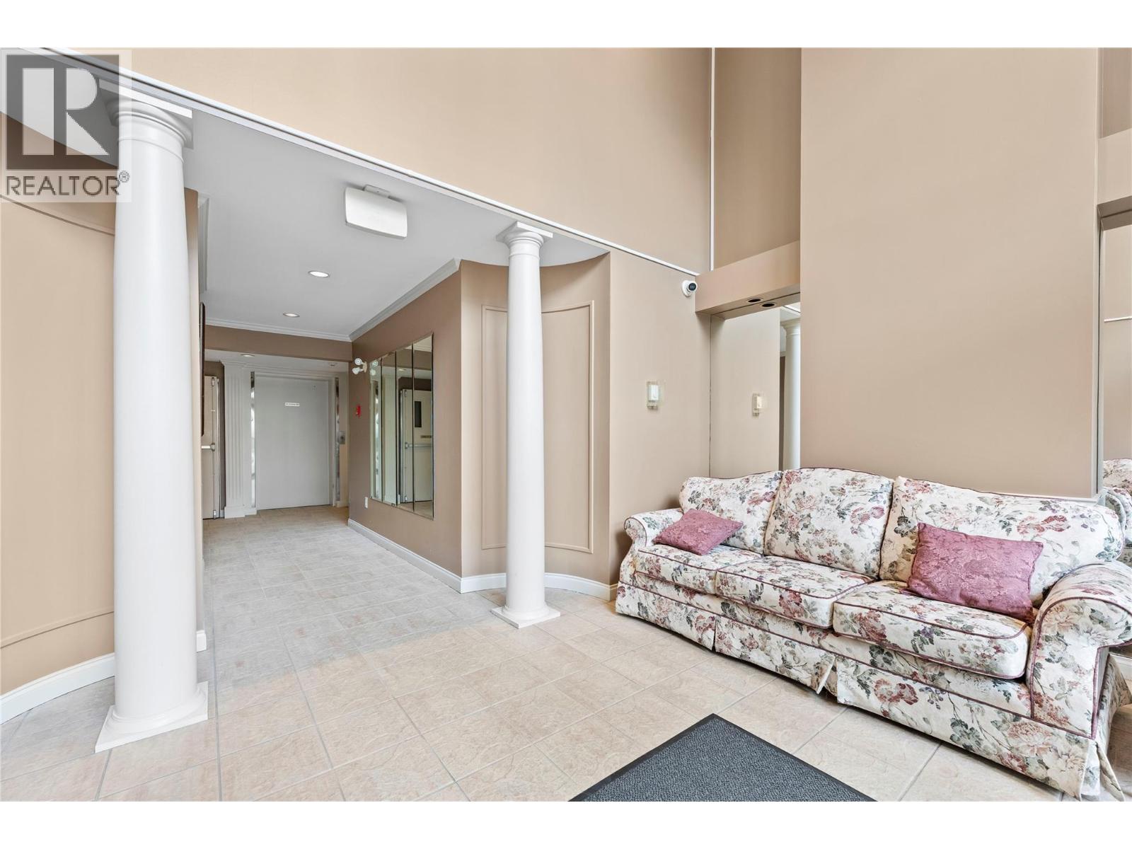 #211 650 3 Street SW - 33