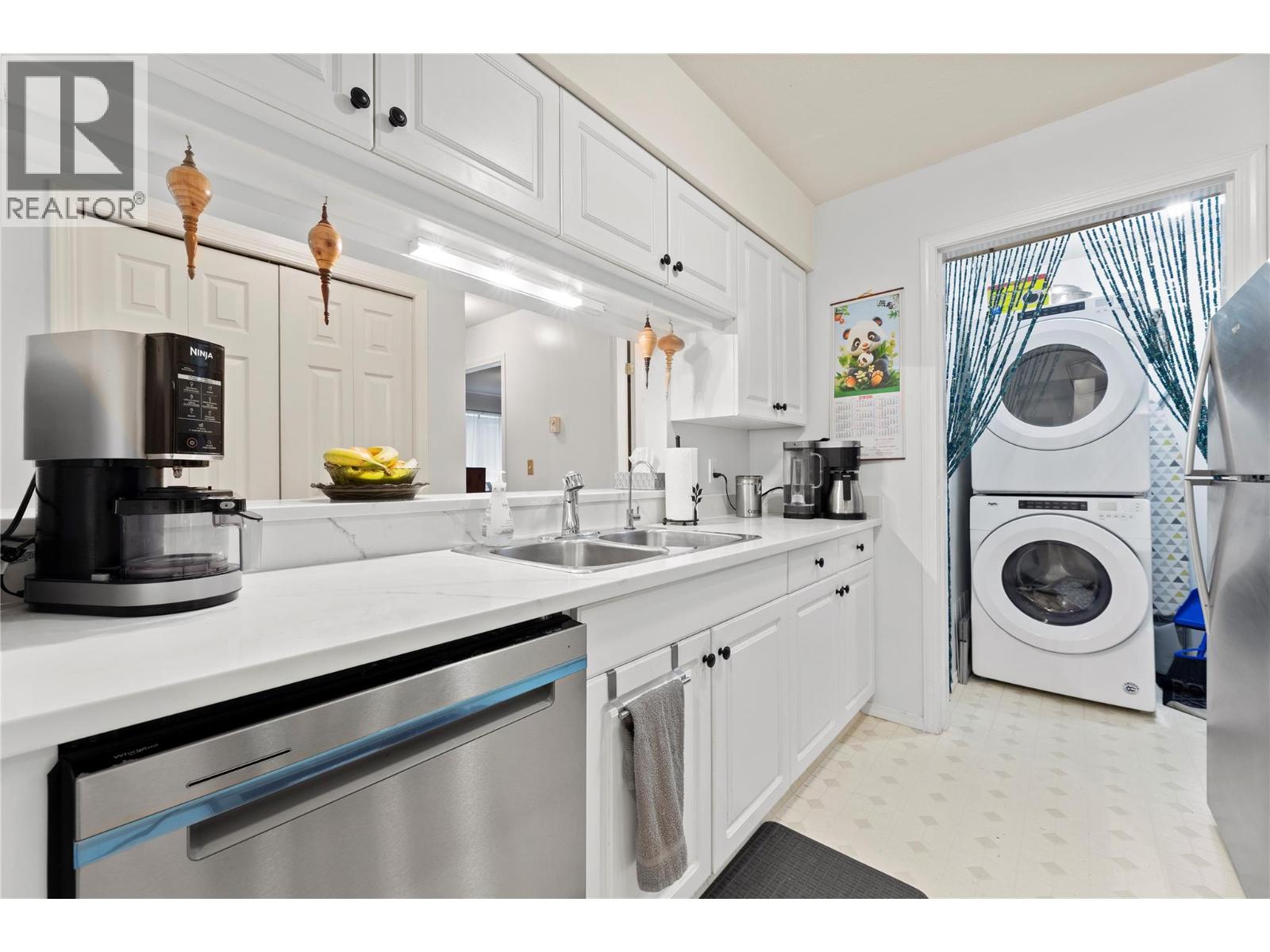 #211 650 3 Street SW - 4