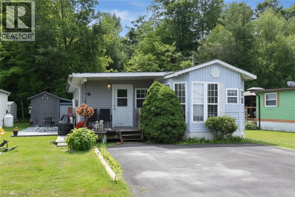 #41 2490 GOVERNORS Road - 1
