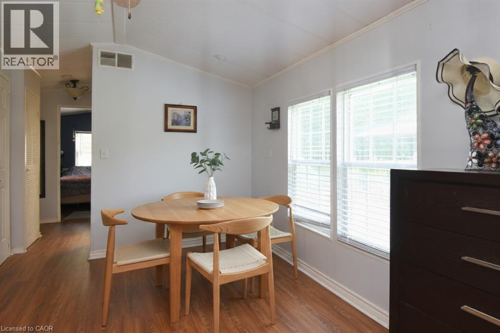 #41 2490 GOVERNORS Road - 14