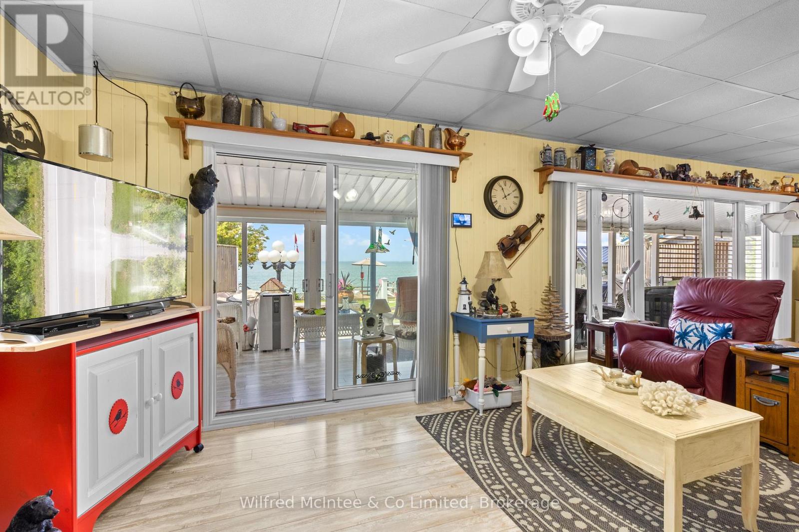 509 BRUCE ROAD 13 - 15