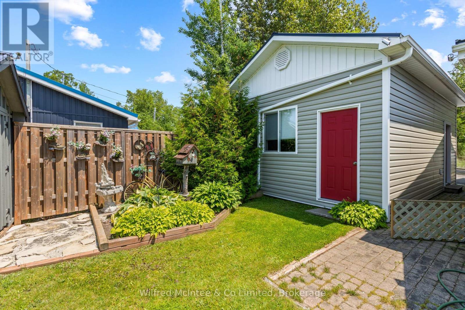 509 BRUCE ROAD 13 - 41