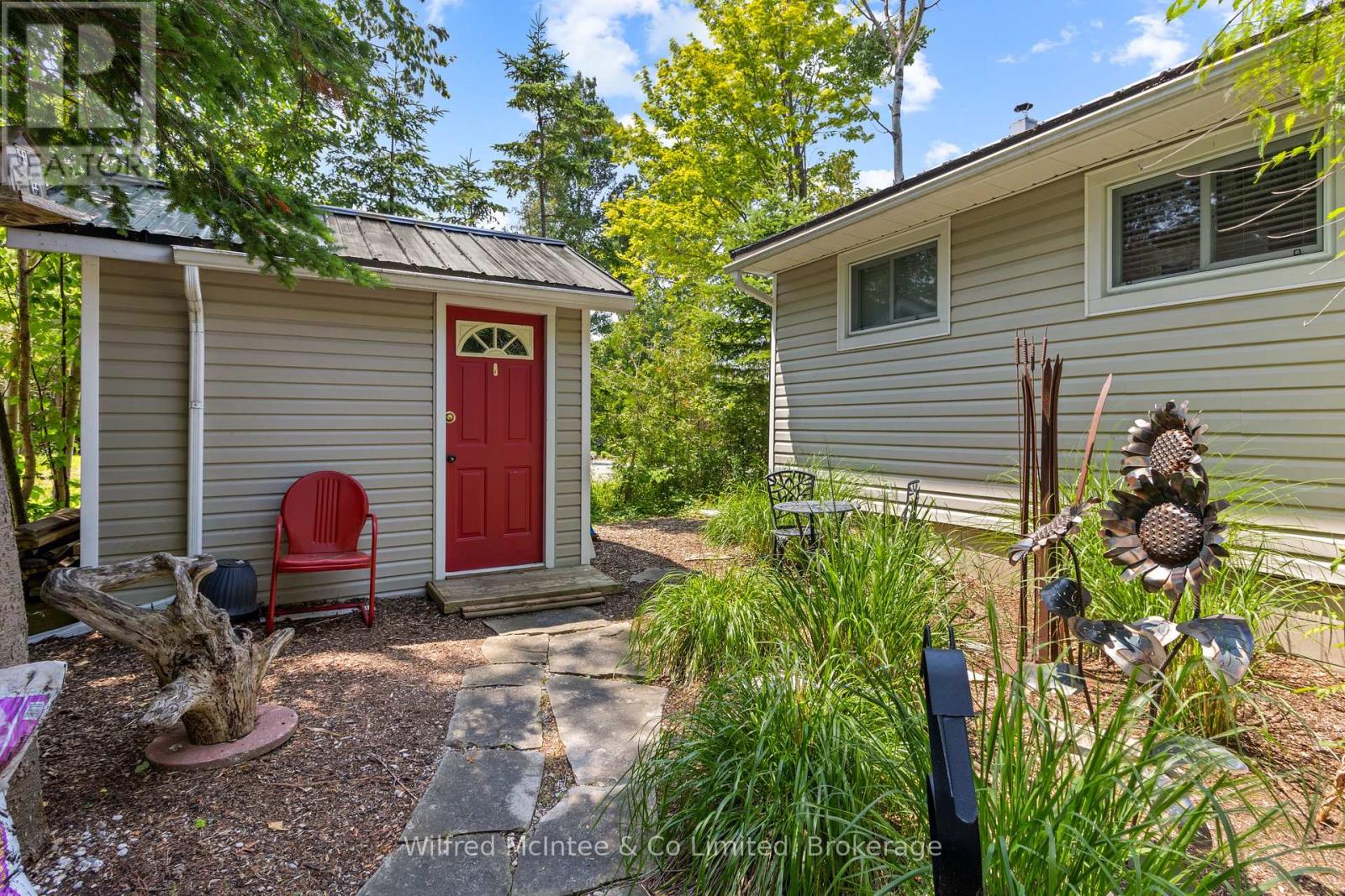 509 BRUCE ROAD 13 - 43
