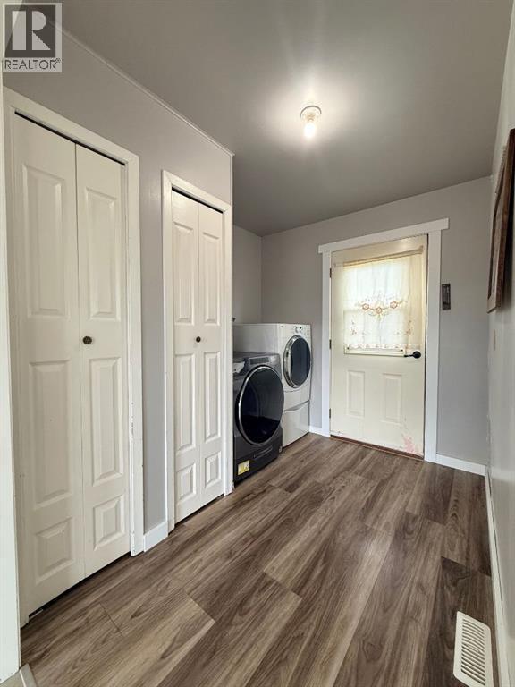 10202 99 Ave - 27