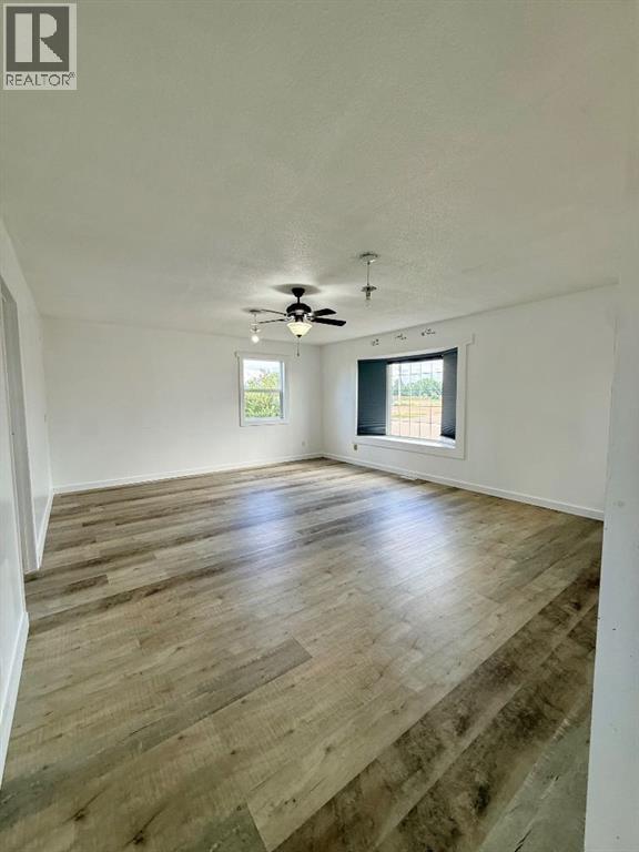 10202 99 Ave - 32