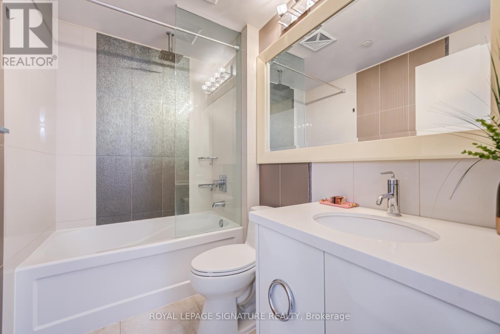 #2808 88 PARK LAWN ROAD - 36
