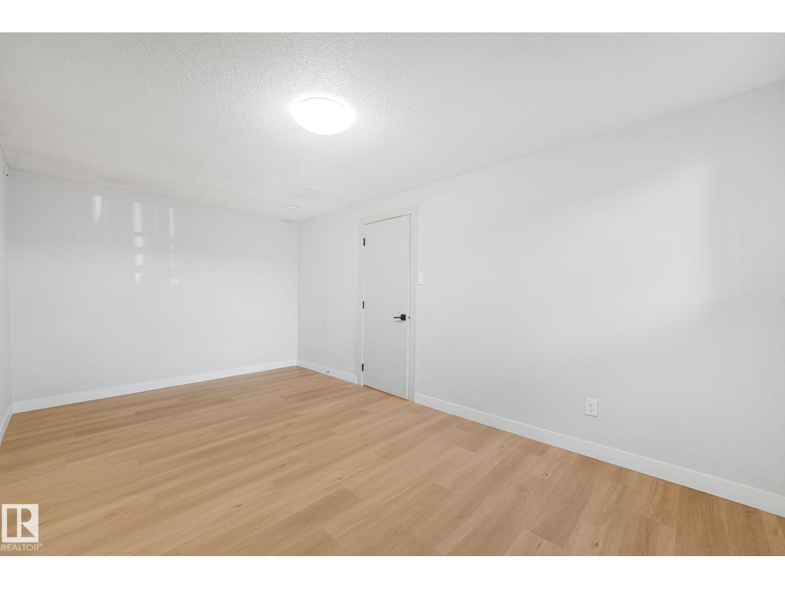 10617 34 ST NW - 26
