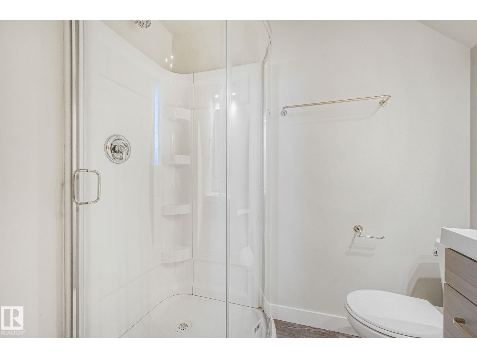 10617 34 ST NW - 29