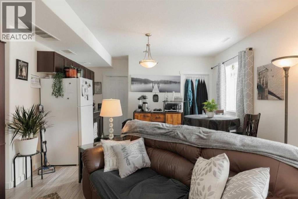 7109 Bulyea Avenue — photo 33