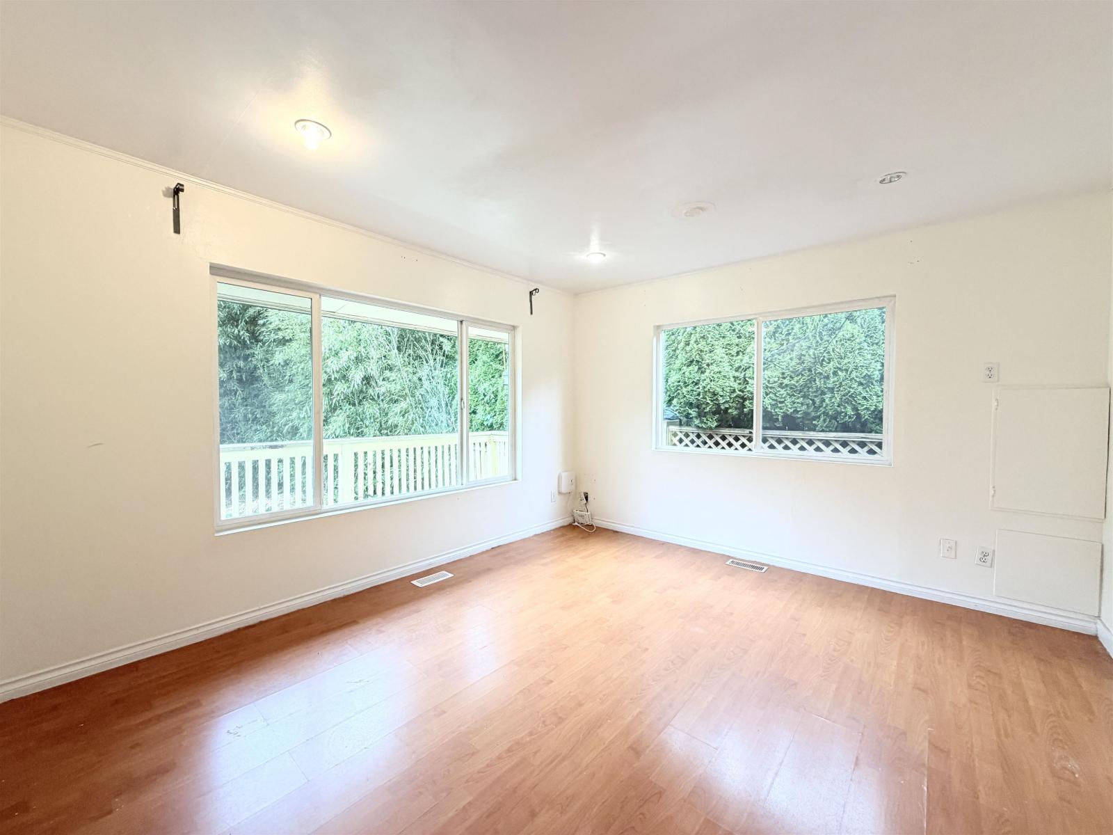 13475 HILTON ROAD, Surrey — photo 3